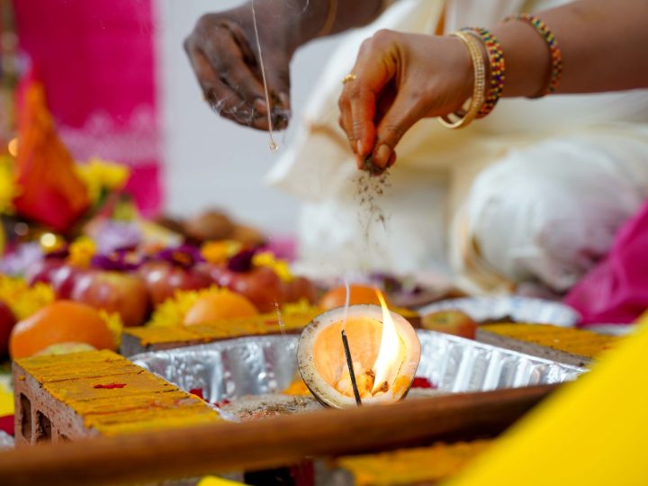 Is Sandalwood in Hand Baggage a Safe Travel Choice?