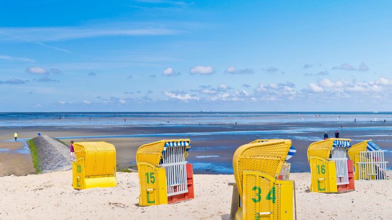 Summer 2027 Holidays: Best New Flight Routes from Ryanair
